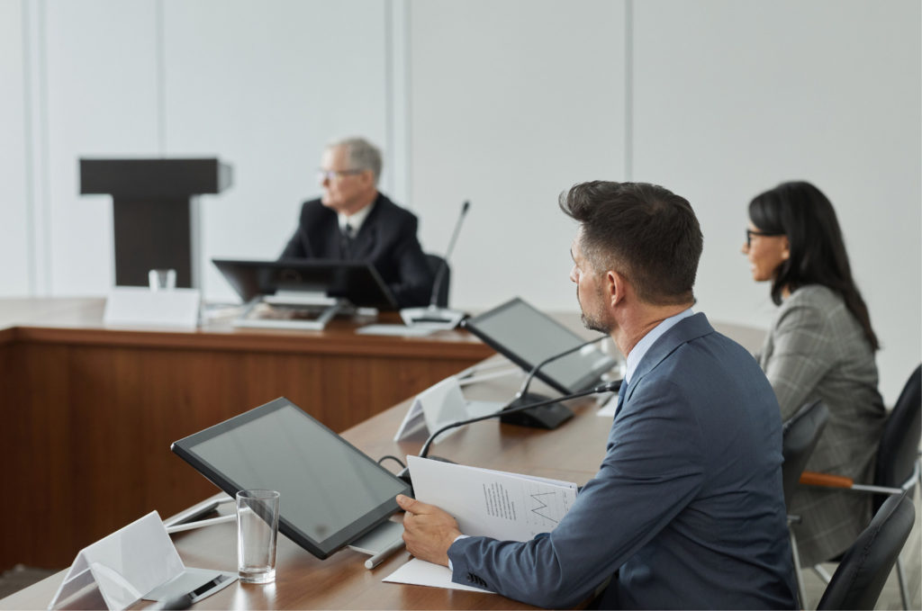 Top 3 Advantages of using a conference room booking system in 2022