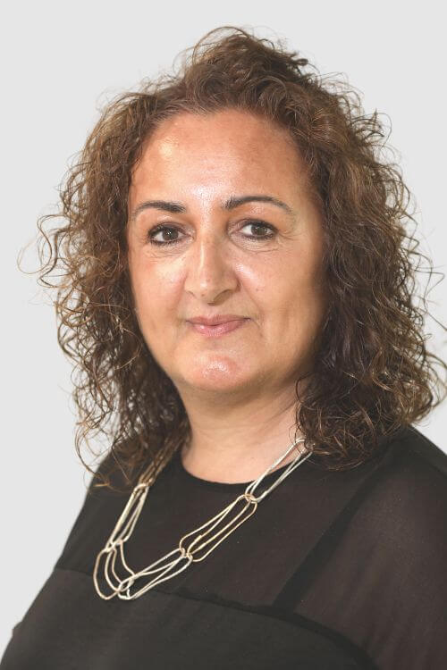Angela Hernandez Ronspot