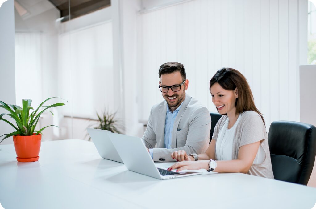 Desk & Bokking Management